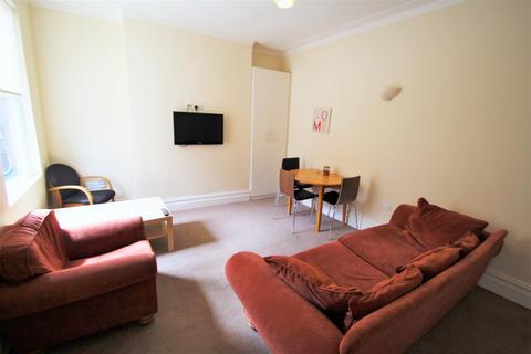 undefined, Hesketh Avenue, Kirkstal, Leeds, LS5 3EU