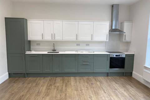 3 bedroom apartment to rent, Brixton Hill, London, SW2