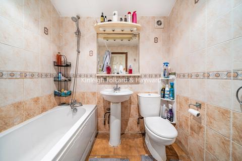 1 bedroom bungalow to rent, Horn Lane, London, W3