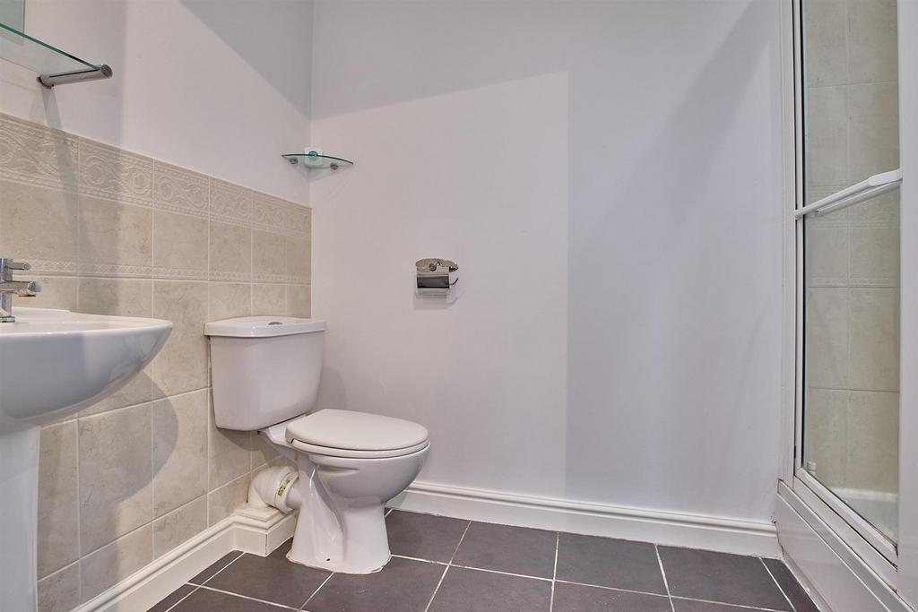 En Suite Shower Room