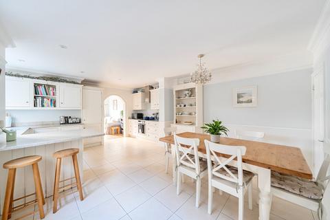 undefined, Saunders Lane, Surrey GU22