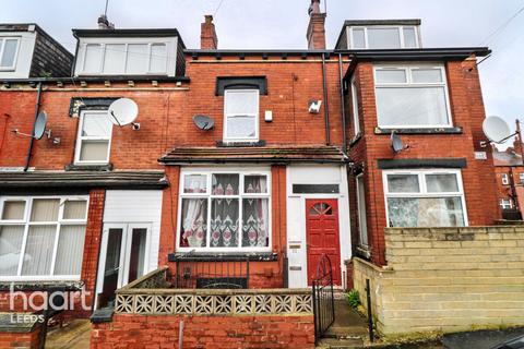 3 bedroom terraced house for sale - Milan Road, Leeds