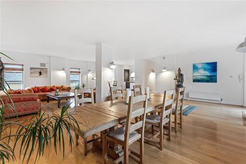 2 bedroom apartment for sale, Chilton Street, London, E2
