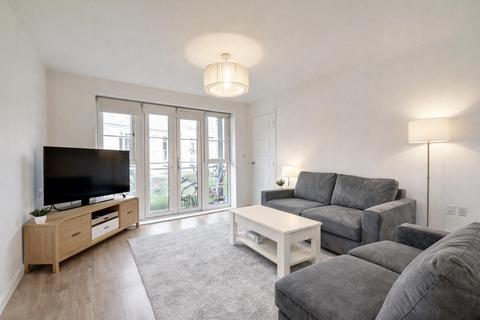 2 bedroom flat for sale, Kingsmead Court, Hertford SG13