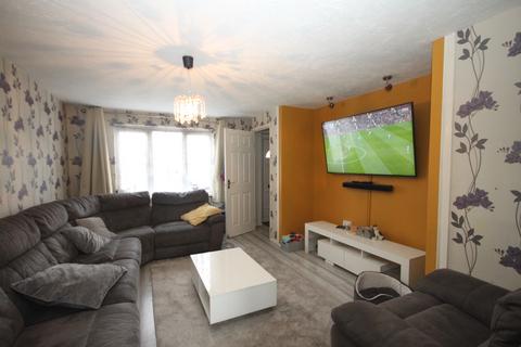 undefined, Swan Mead, Luton, LU4