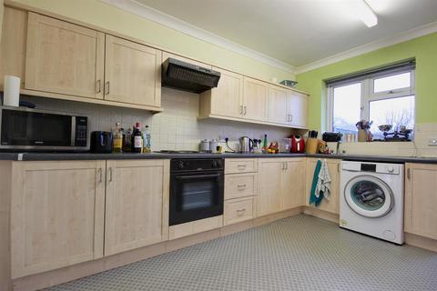 3 bedroom semi-detached bungalow for sale, Cawood Crescent, Skirlaugh
