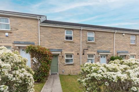 2 bedroom terraced house to rent, Tundra Grove, Bingley, West Yorkshire, BD16