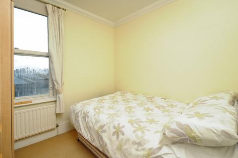 2 bedroom flat to rent, Waterford Road, Fulham, London, SW6