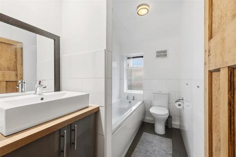 3 bedroom terraced house for sale, Bakewell Road, Matlock DE4