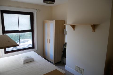 5 bedroom terraced house to rent, Hollingdean Road, Brighton BN2