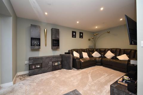 4 bedroom semi-detached house for sale, Lancaster Road, St Leonards-On-Sea