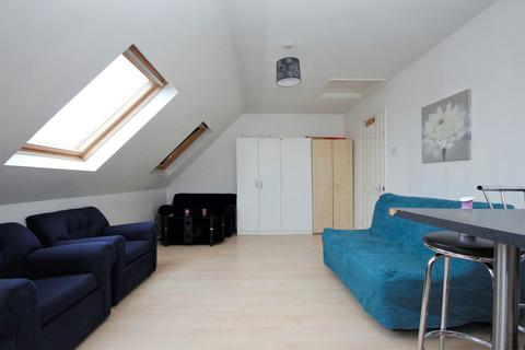 1 bedroom flat to rent - Station Road, Edgware, HA8