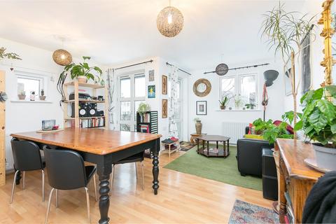 Peckford Place, Brixton, London, SW9