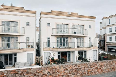 3 bedroom townhouse for sale, Plat Douet Road, Jersey JE2