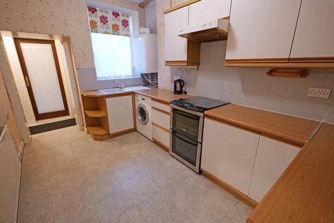 2 bedroom terraced house for sale, Wellhouse Road, Barnoldswick, BB18