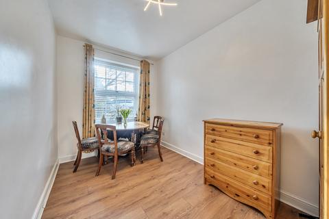 undefined, Lushington Road, London