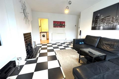 3 bedroom flat for sale, Flat 3 Finn House, Bevenden Street, Hoxton, N1 6BN