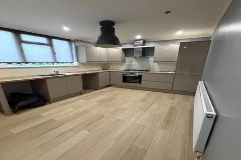 undefined, Parlaunt Road, Langley