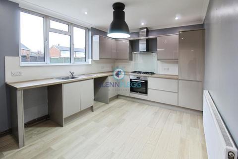undefined, Parlaunt Road, Langley