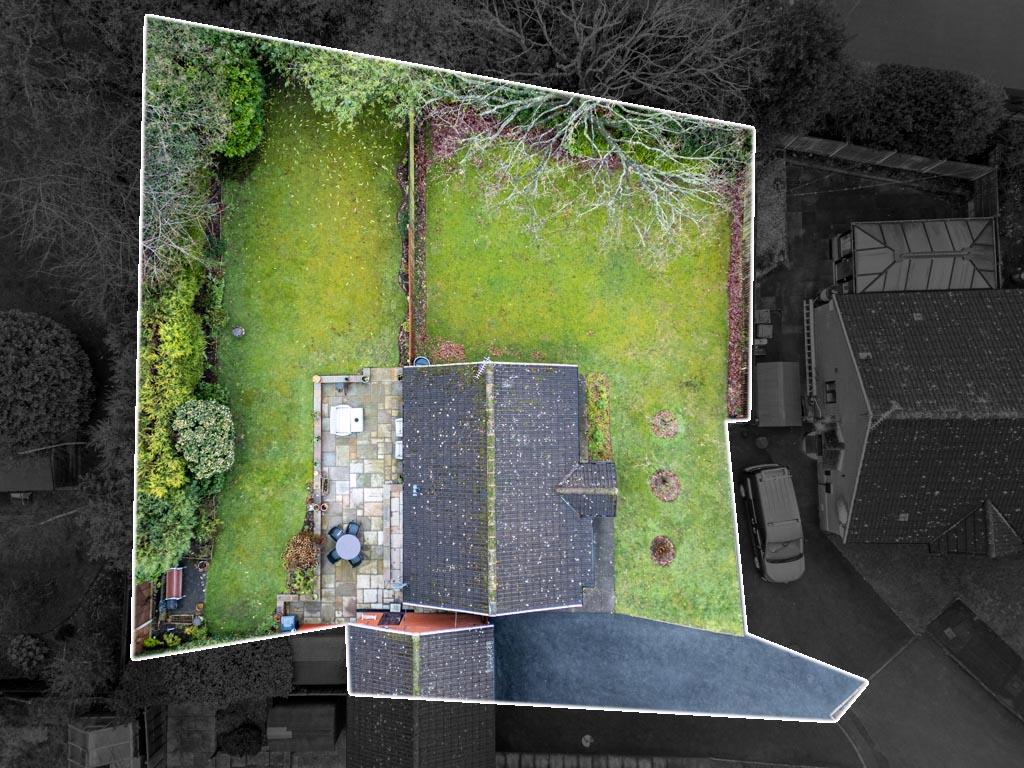 15goldieslieclosesuttoncoldfieldb735ps1outline