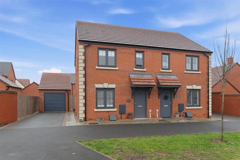 2 bedroom semi-detached house for sale, Lionheart Avenue, Bishops Tachbrook, Leamington Spa