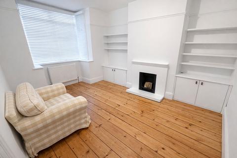 3 bedroom terraced house to rent, Walton Avenue, Bristol, BS4