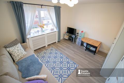 4 bedroom semi-detached house for sale, Regeneration Way, Beeston, NG9 1NW