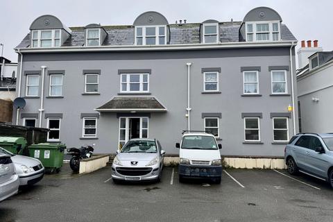 1 bedroom flat to rent, Robins Court, Clarendon Road, St Helier