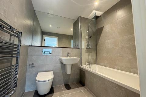 1 bedroom apartment to rent, Springwell Gardens, Whitehall Road, Leeds LS12