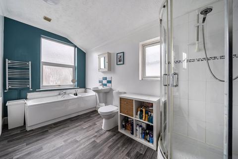 2 bedroom end of terrace house for sale, Albion Road, Sileby, Loughborough