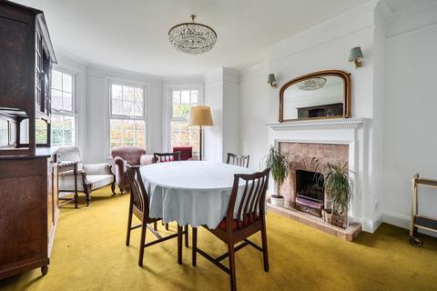 undefined, Woodstock Road, Witney, Oxfordshire