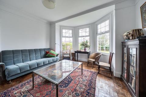 undefined, Woodstock Road, Witney, Oxfordshire