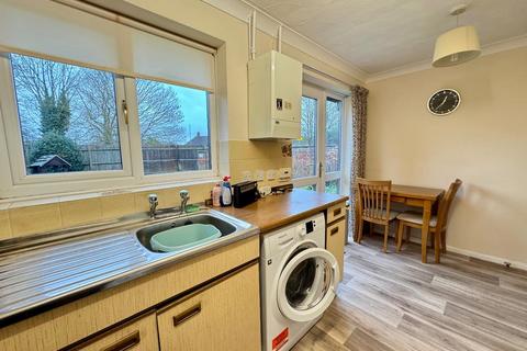 undefined, NO CHAIN - Ashford Lea, Desborough, Kettering