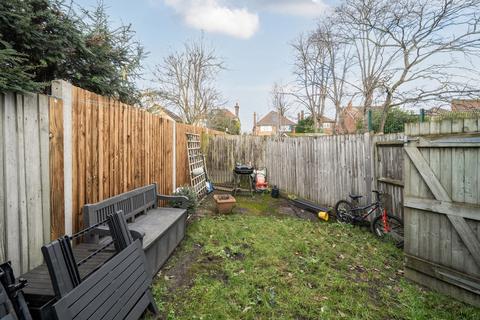 undefined, Bennett Close, Northwood