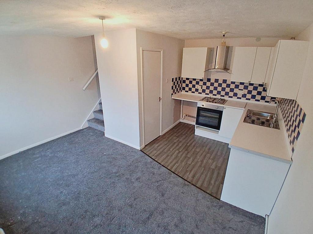Kitchen / lounge