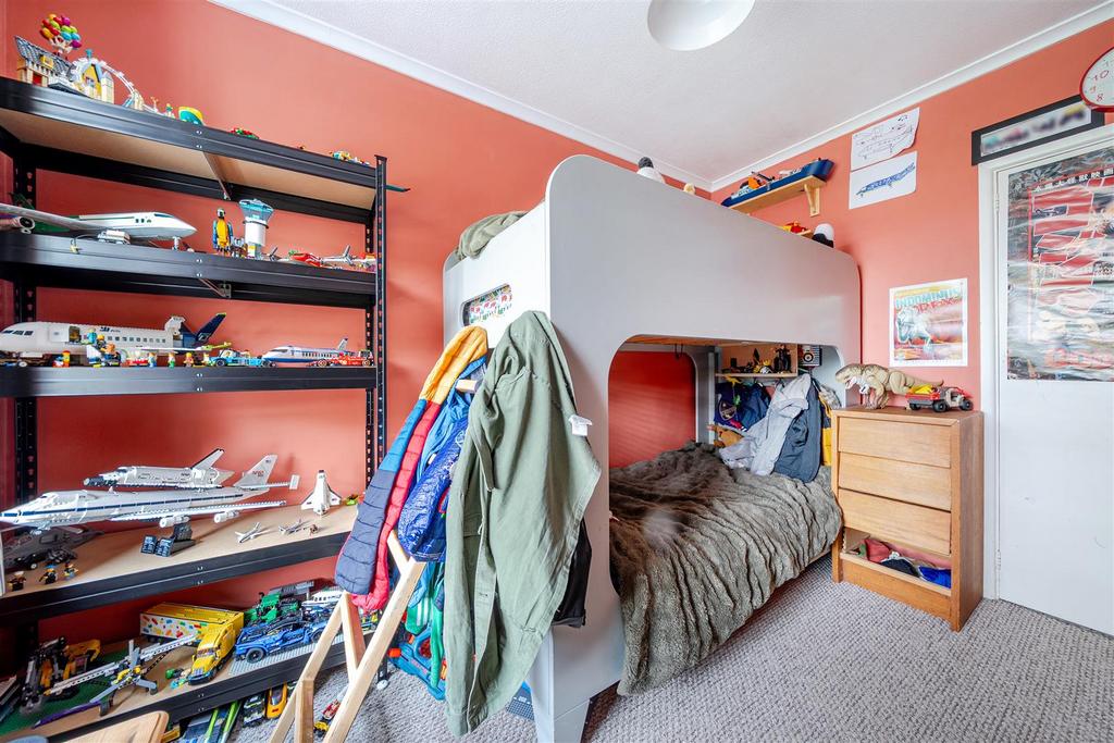 For Sale by Aspire Residential   St Botolphs Road