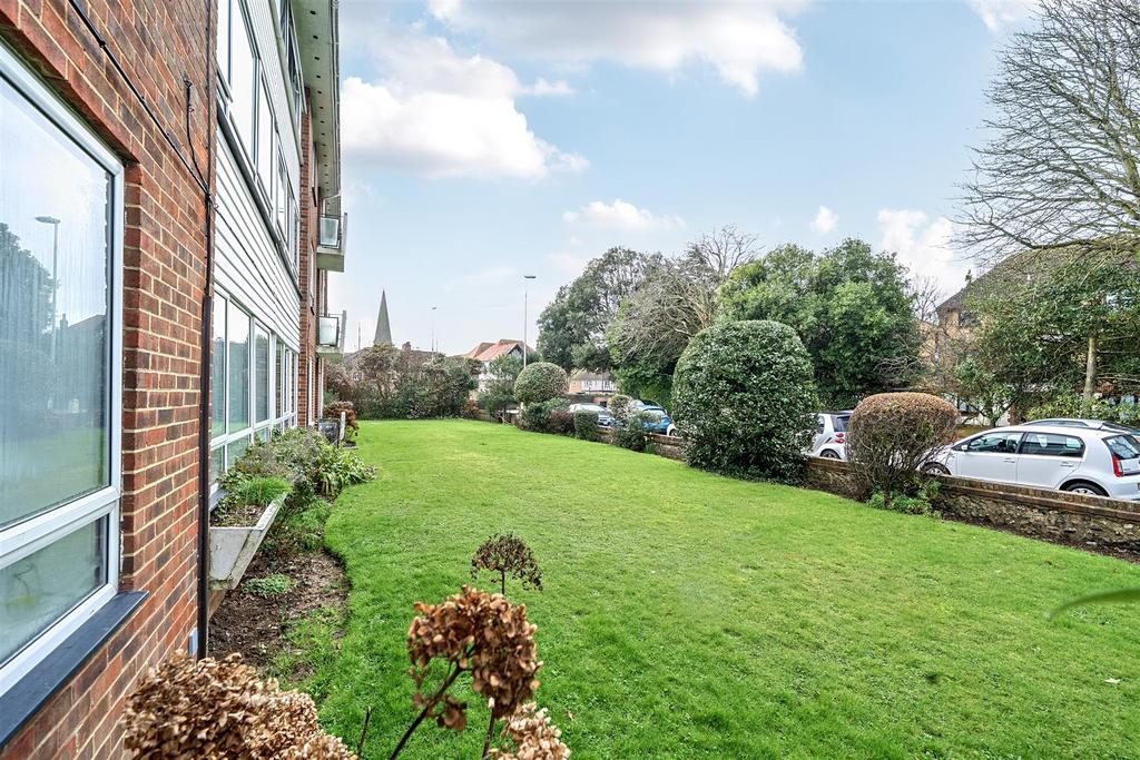 For Sale by Aspire Residential   St Botolphs Road