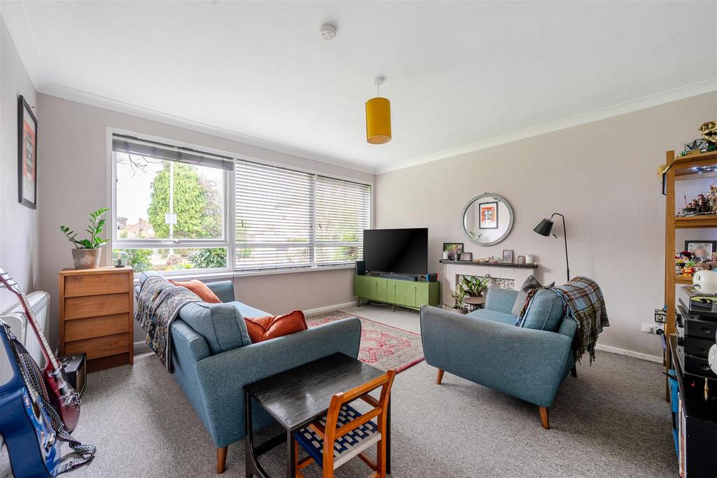 For Sale by Aspire Residential   St Botolphs Road