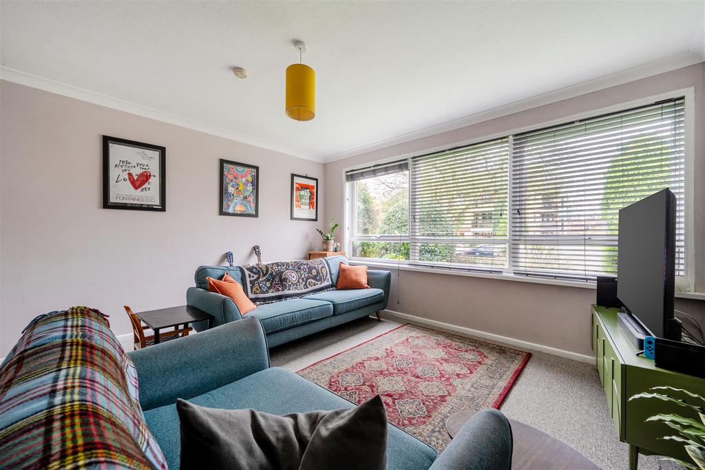 For Sale by Aspire Residential   St Botolphs Road