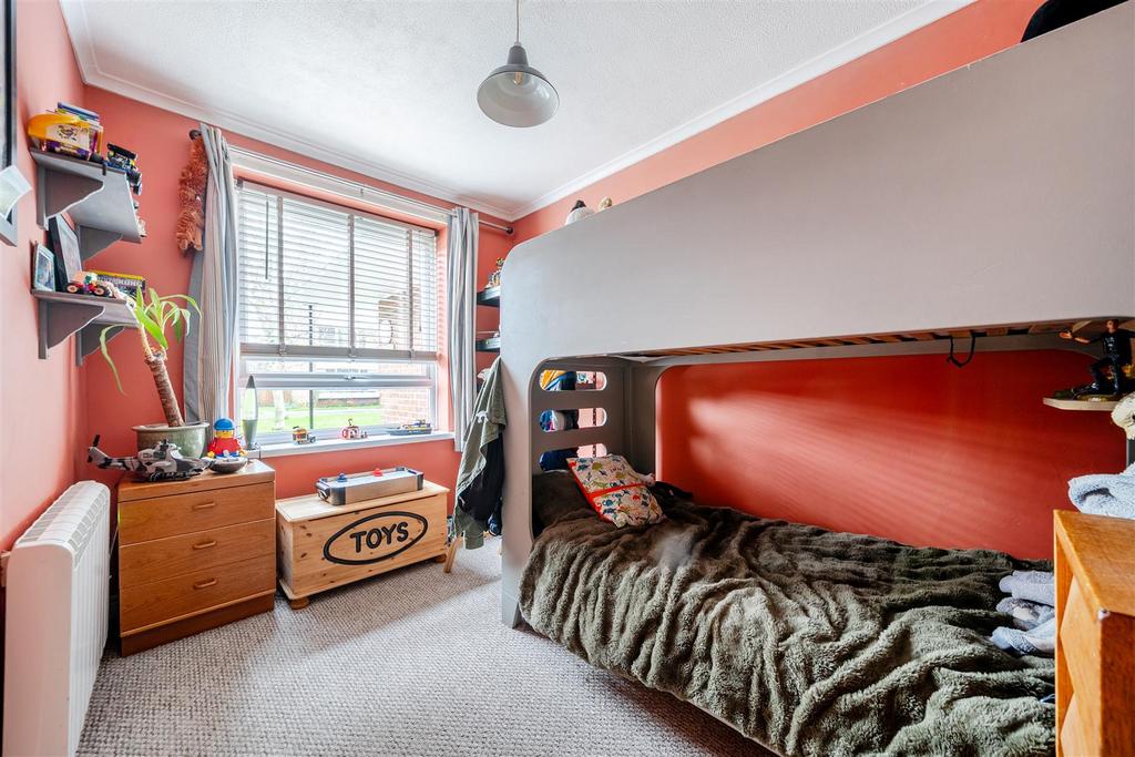 For Sale by Aspire Residential   St Botolphs Road