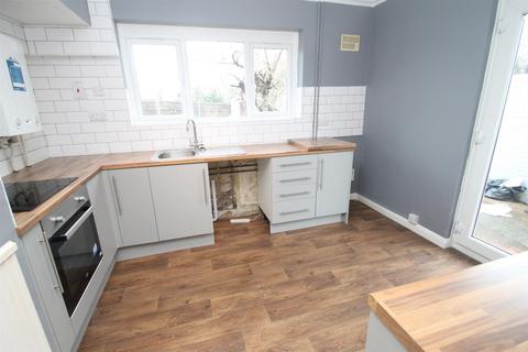 3 bedroom semi-detached bungalow for sale, Poplar Grove, Maidstone