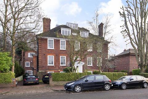 Redington Gardens, Hampstead, London, NW3