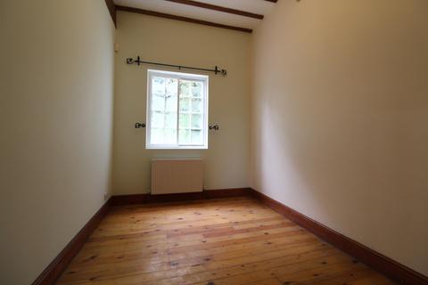 undefined, Newton Road, DE15