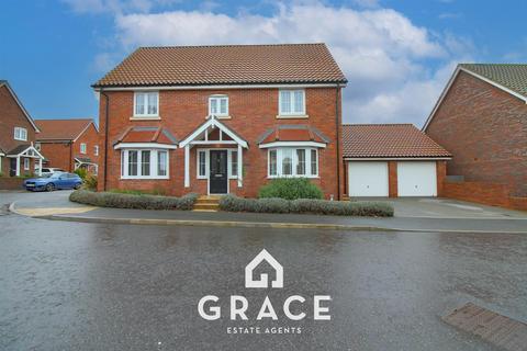4 bedroom detached house for sale, Ladder Field, Sproughton, Ipswich
