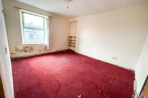 3 bedroom end of terrace house for sale, 16 Bullers Terrace, Redruth, Cornwall, TR15 1PQ
