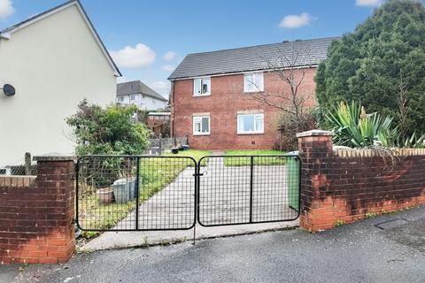 undefined, Alder Rise, Pontllanfraith, NP12