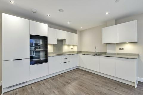3 bedroom apartment for sale, Junction Court, 9 Station Road, Watford, WD17 1AP