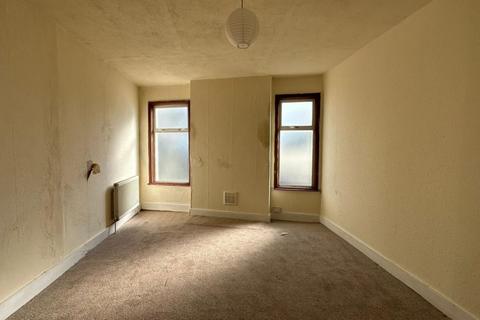 2 bedroom flat for sale, Ground Floor Flat, 43 Kellino Street, Tooting, London, SW17 8SY