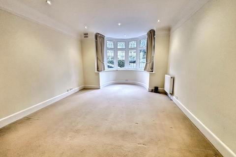 3 bedroom flat for sale, Westbourne