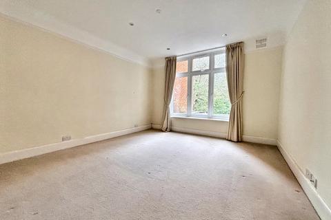 3 bedroom flat for sale, Westbourne